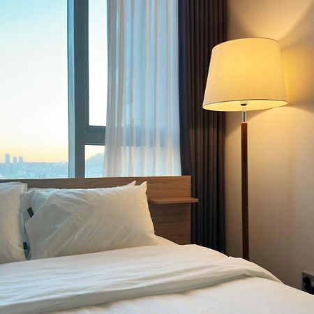 Brown Suites Busan Station Zewnętrze zdjęcie