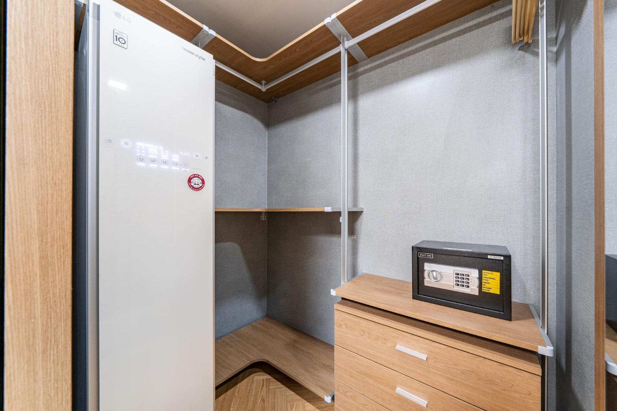 Brown Suites Busan Station Zewnętrze zdjęcie