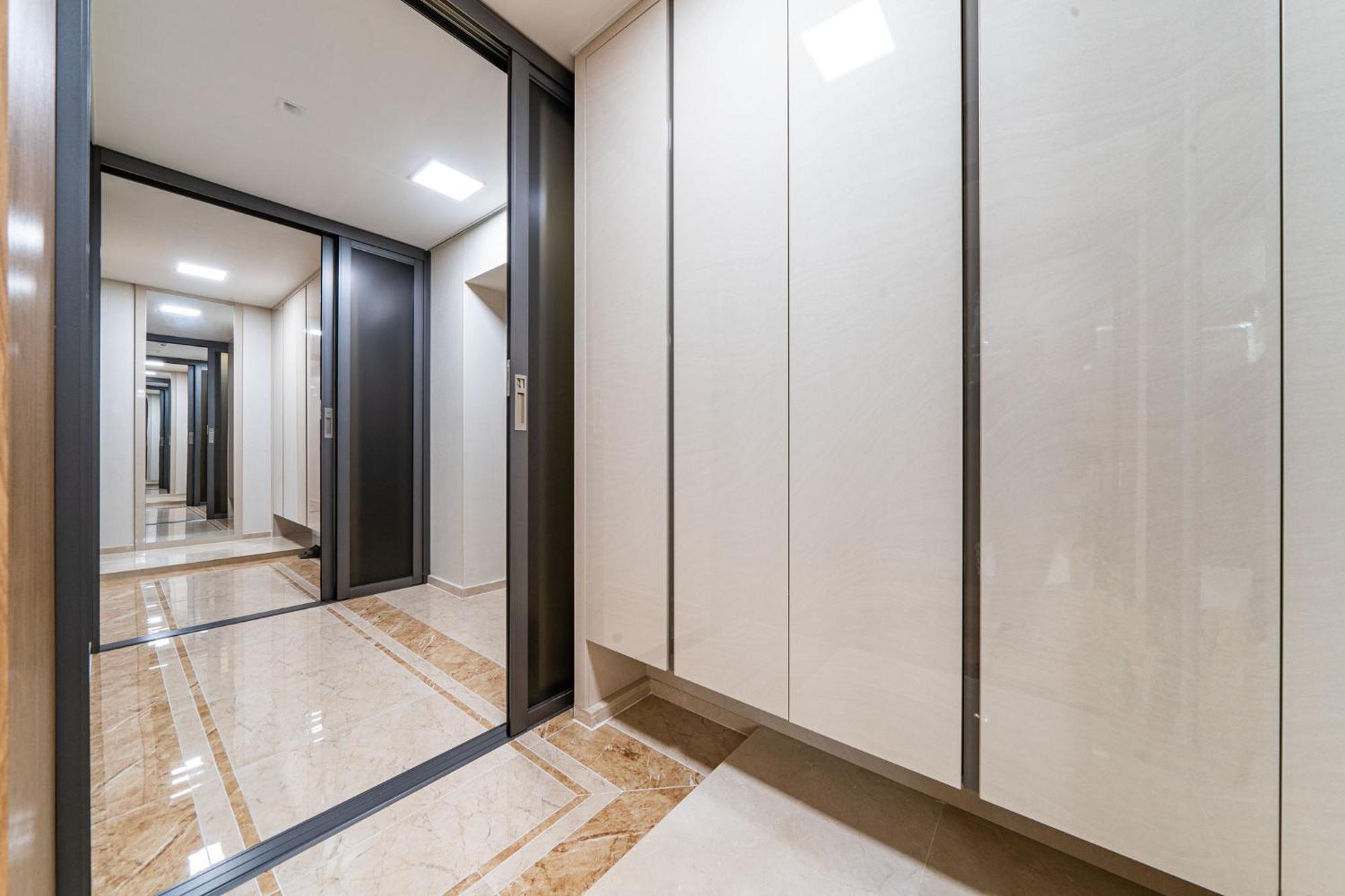 Brown Suites Busan Station Zewnętrze zdjęcie