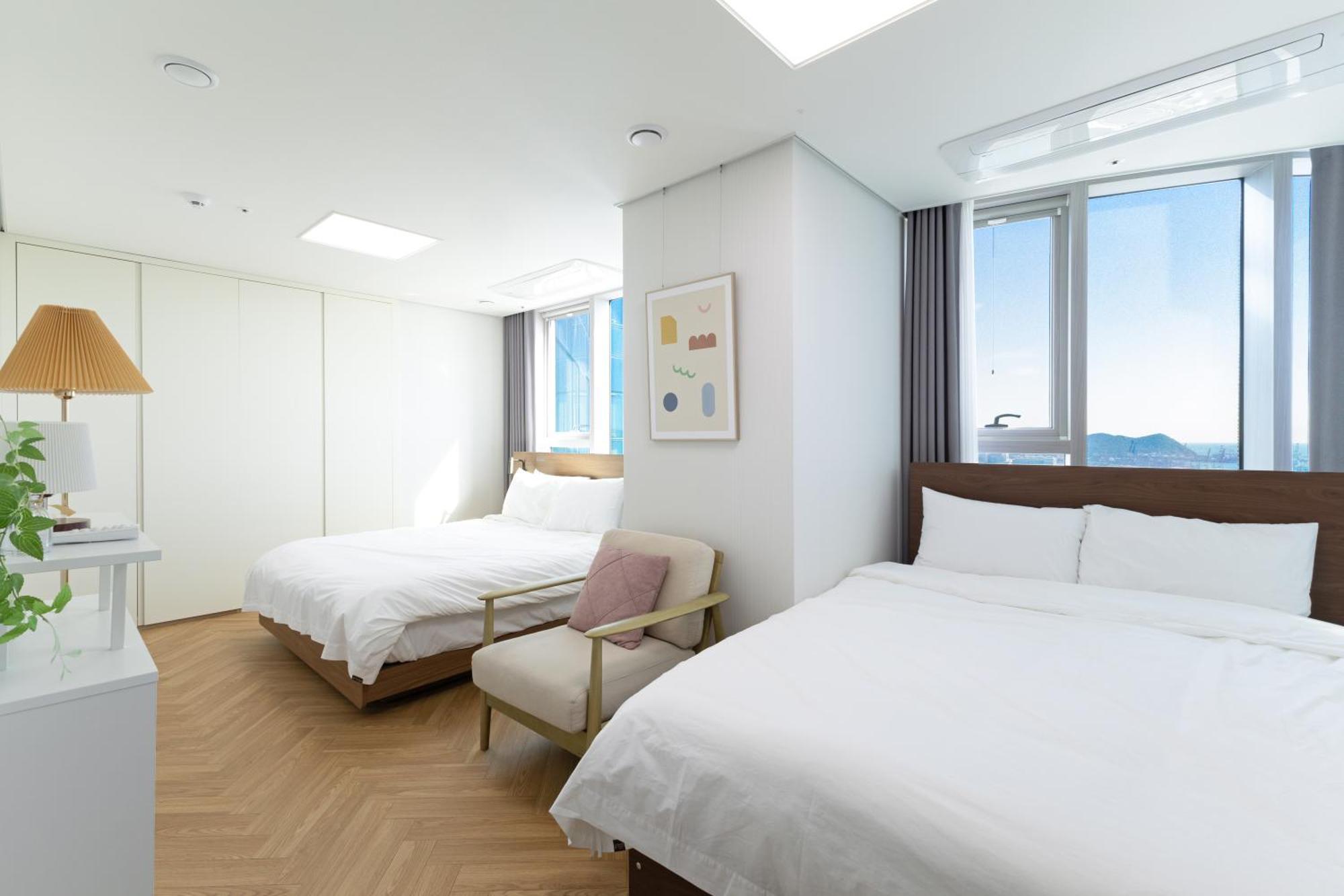 Brown Suites Busan Station Zewnętrze zdjęcie