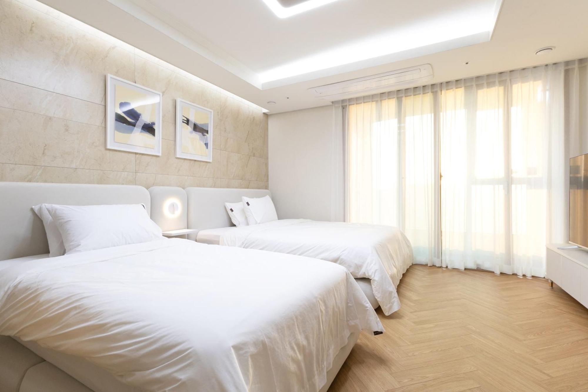 Brown Suites Busan Station Zewnętrze zdjęcie