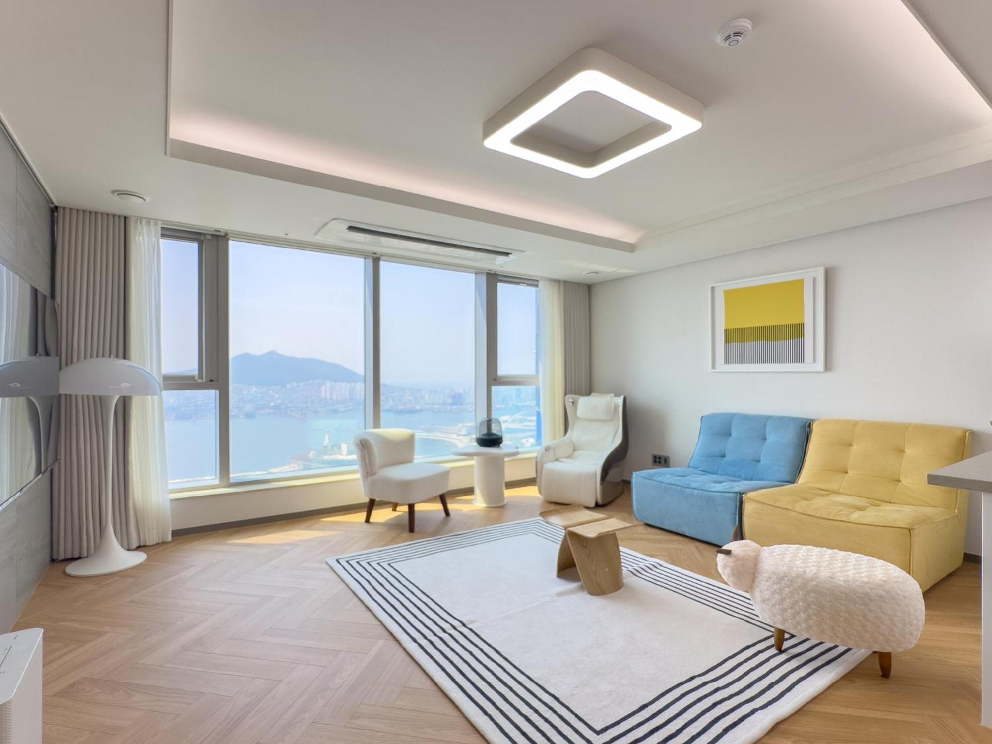 Brown Suites Busan Station Zewnętrze zdjęcie