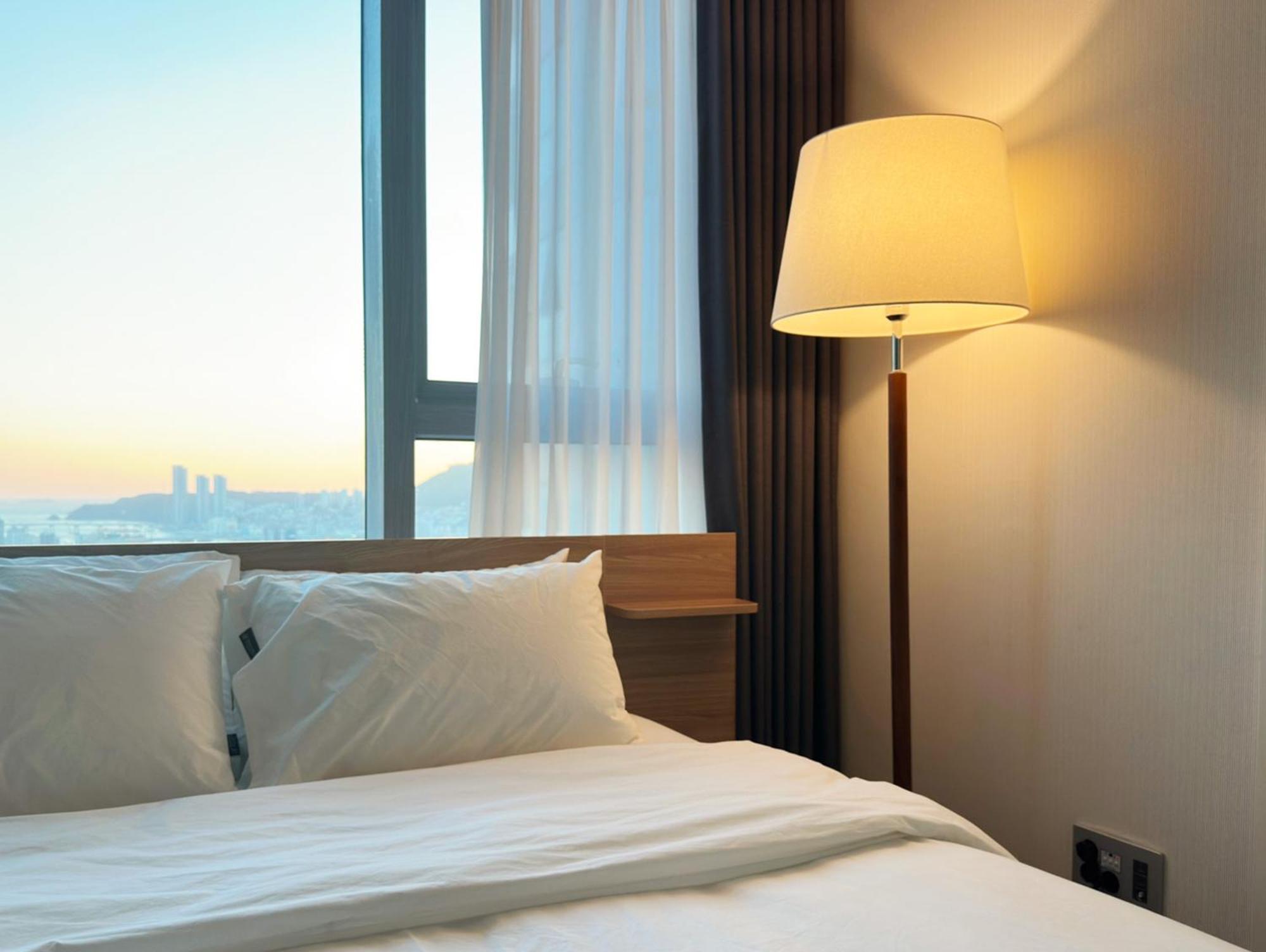 Brown Suites Busan Station Zewnętrze zdjęcie